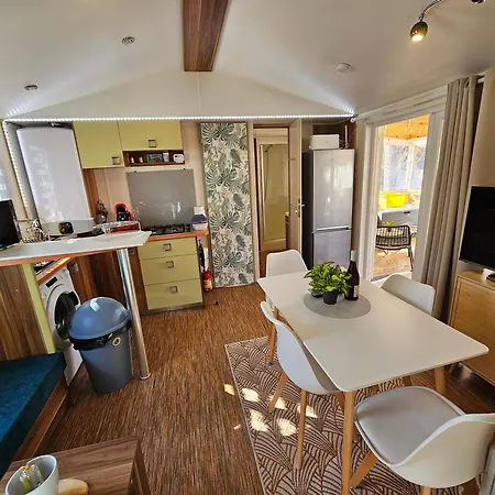 Mobil-home Le Bosc 5 Personnes * Le Bosc (Herault)